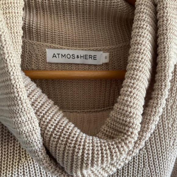 Knit turtleneck top - Picture 3 of 4